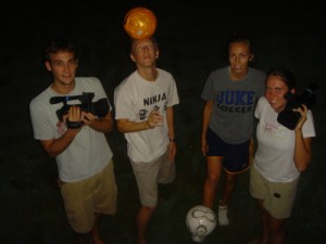 The cast and crew of Paleda