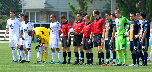 Photo By Earl Gardner