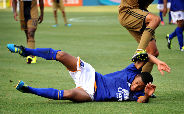 Photo By Earl Gardner