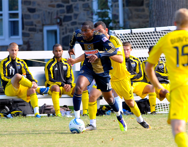 Photo By Earl Gardner