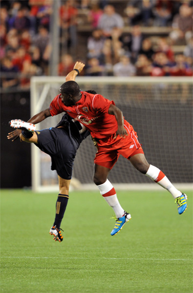 Photo by Earl Gardner