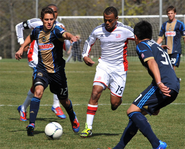 Photo by Earl Gardner