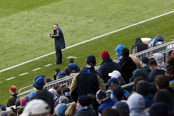 Peter Nowak alone on the sideline in Sebastien Le Toux's return to PPL Park