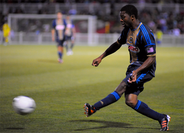 Photo by Earl Gardner