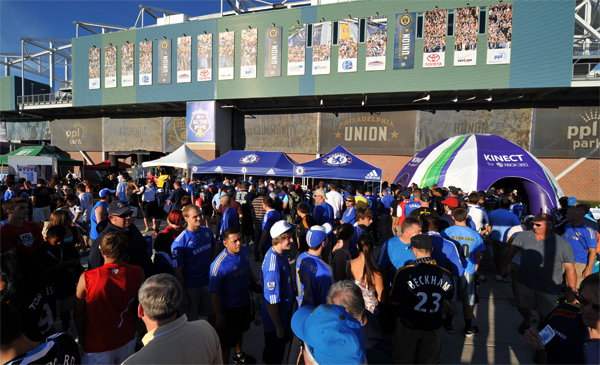 Photo by Earl Gardner