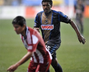 Photo by Earl Gardner