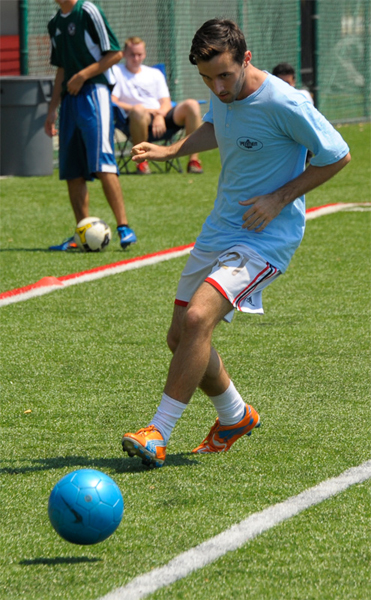 Photo by Earl Gardner