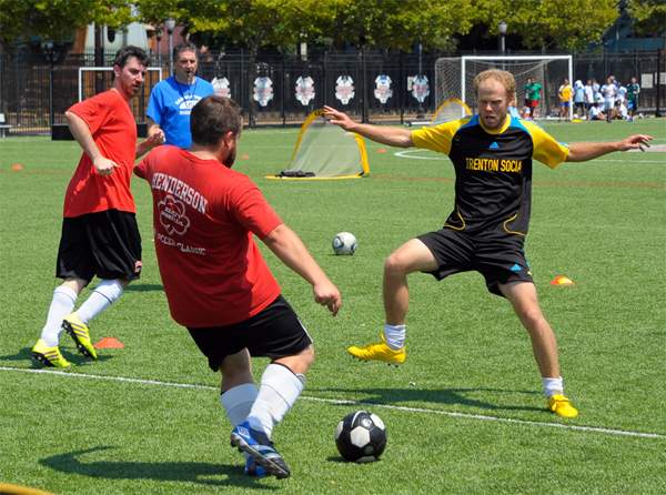 Photo by Earl Gardner