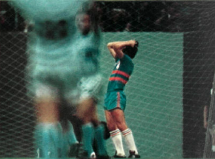 The Atoms take the lead on an own goal from Dallas defender, and former Philadelphia Spartan, John Best.