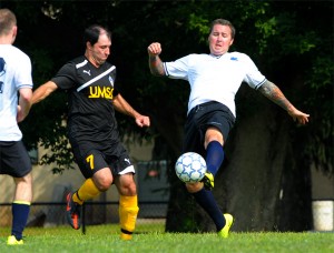 Photo by Earl Gardner