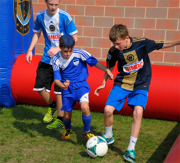 Photo by Earl Gardner