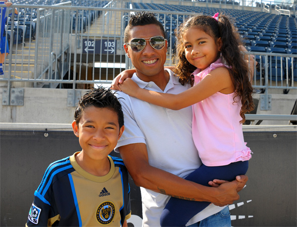 Photo by Earl Gardner