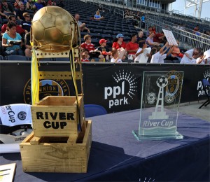 Photo by Earl Gardner