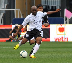 Photo by Earl Gardner