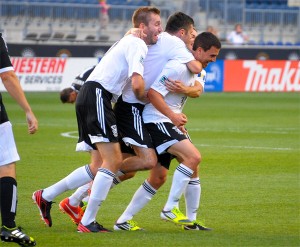 Photo by Earl Gardner