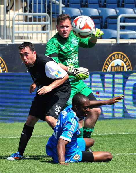 Photo by Earl Gardner