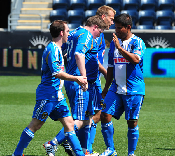 Photo by Earl Gardner