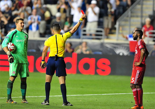 Photo by Earl Gardner