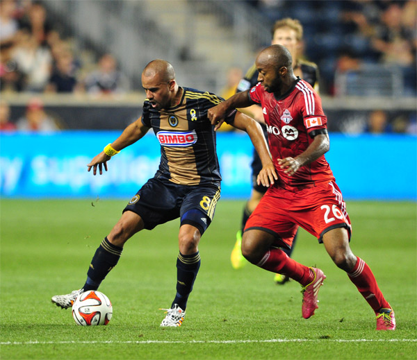 Photo by Earl Gardner