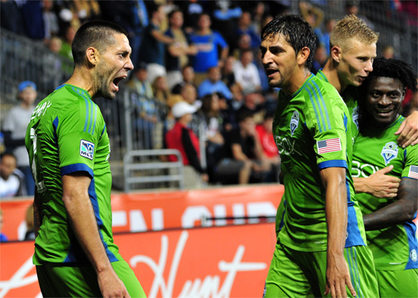 Photo by Earl Gardner