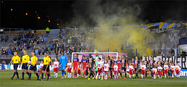 Photo by Earl Gardner