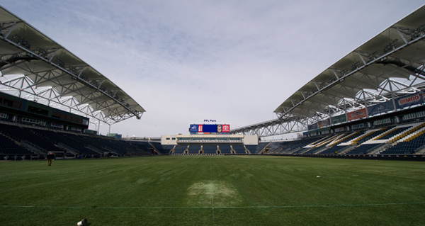 Photo by Earl Gardner