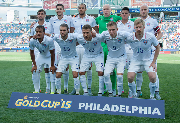 Photo by Earl Gardner