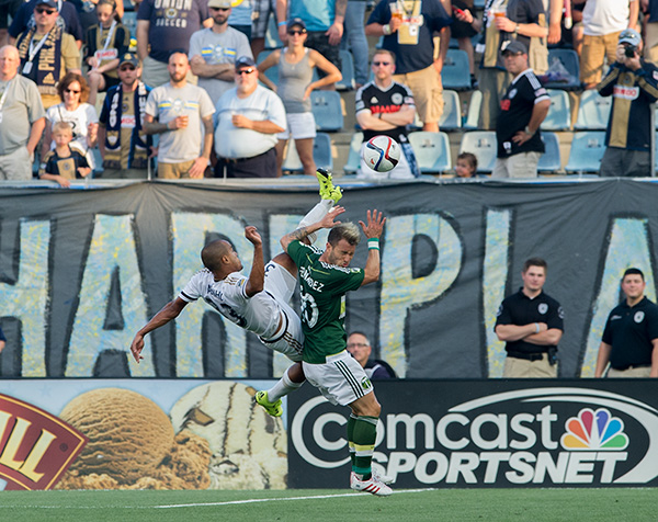 Photo by Earl Gardner