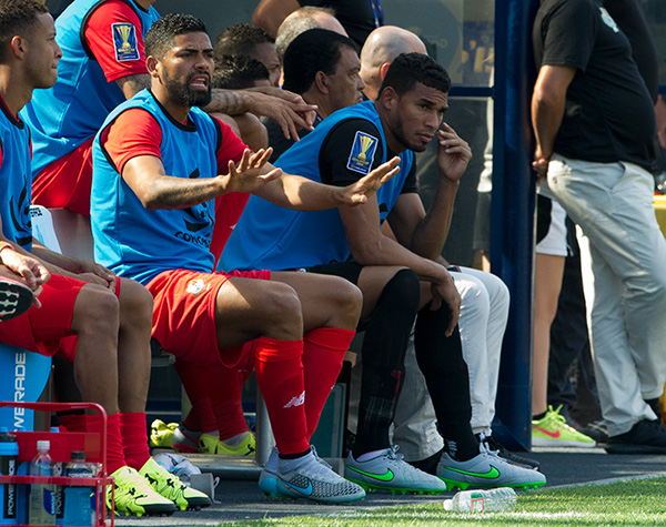 Photo by Earl Gardner