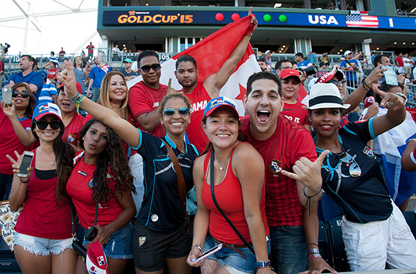 Photo by Earl Gardner