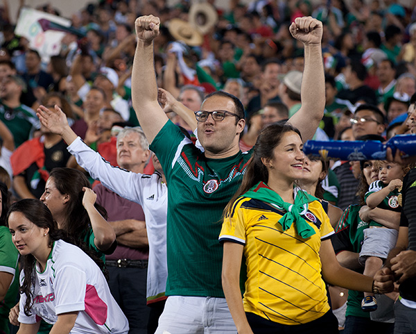 Photo by Earl Gardner