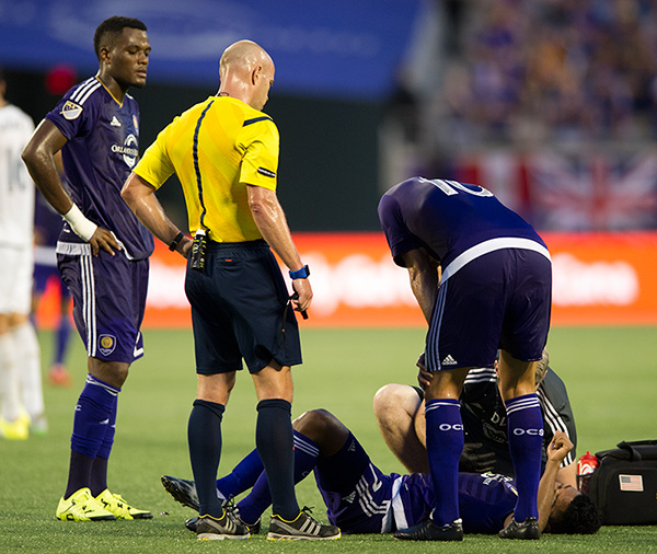 Photo by Earl Gardner