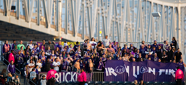 Photo by Earl Gardner