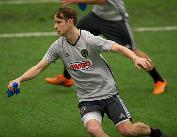 Photo by Earl Gardner