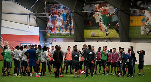 Photo by Earl Gardner