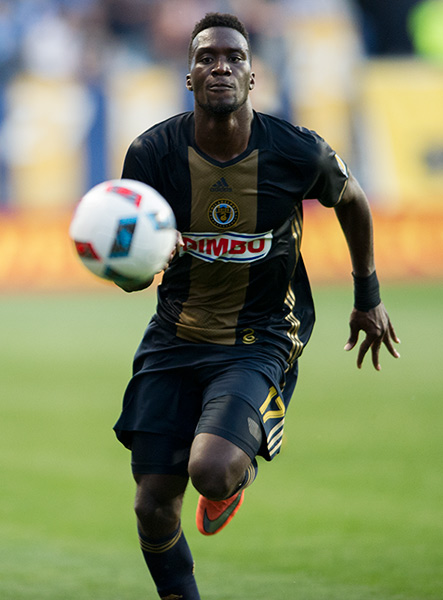 Photo by Earl Gardner