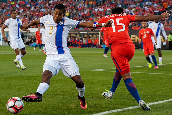 Photo by Earl Gardner