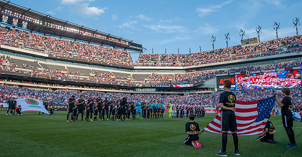 Photo by Earl Gardner