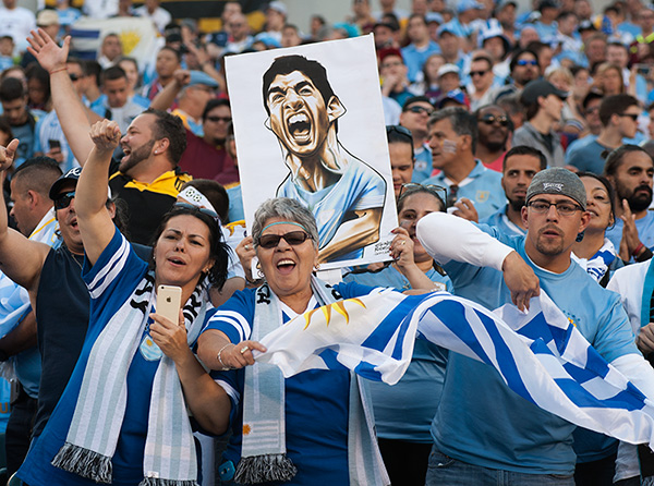 Photo by Earl Gardner