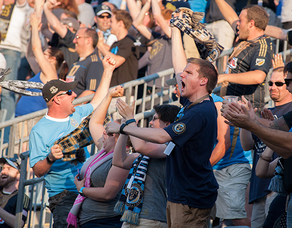 Photo by Earl Gardner