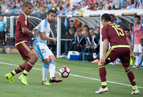 Photo by Earl Gardner