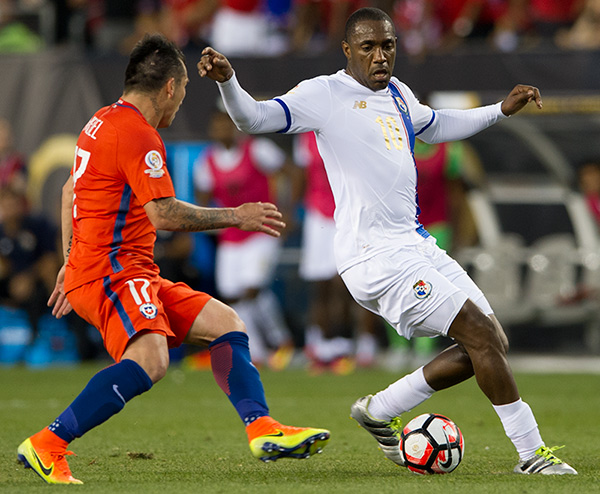 Photo by Earl Gardner