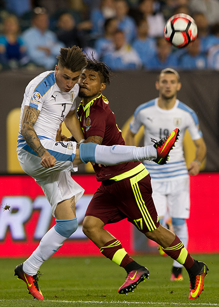 Photo by Earl Gardner