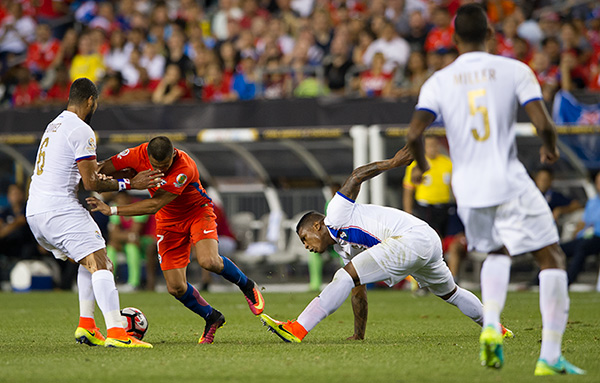 Photo by Earl Gardner