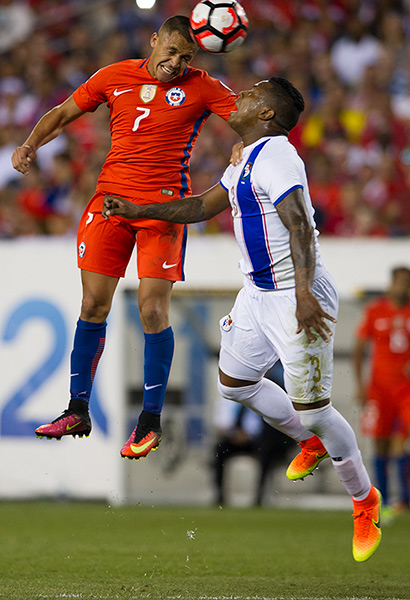 Photo by Earl Gardner