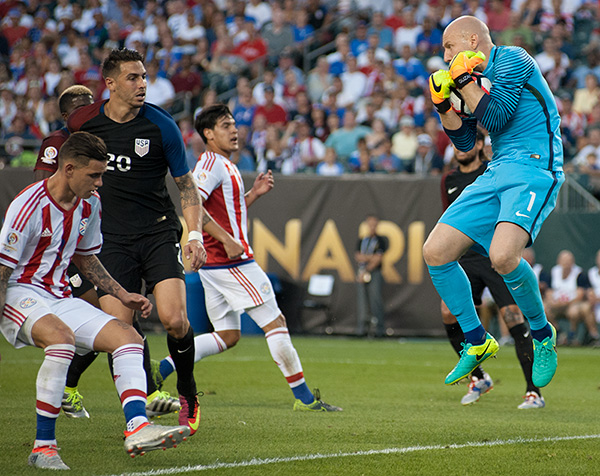 Photo by Earl Gardner