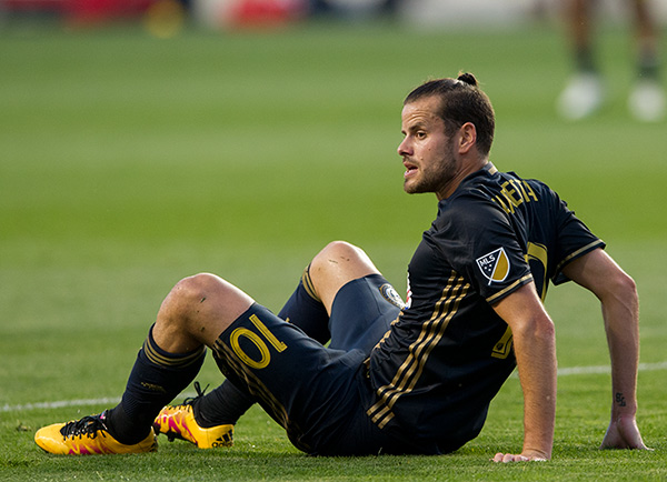 Photo by Earl Gardner