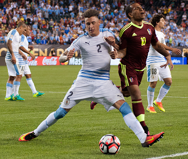 Photo by Earl Gardner