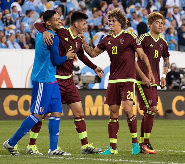 Photo by Earl Gardner