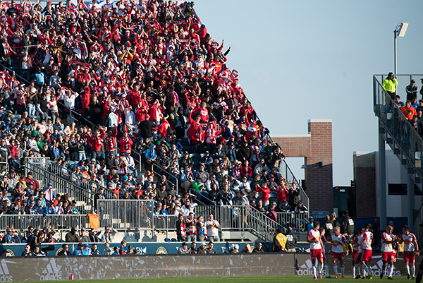 Photo by Earl Gardner